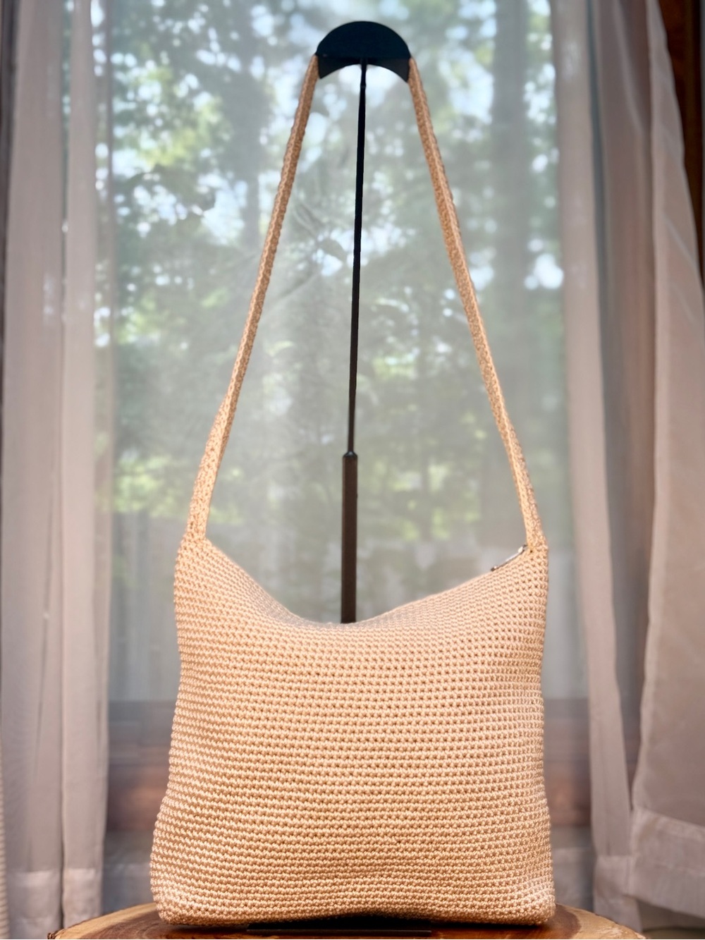 The Sak Cream Crochet Knit Hobo Shoulder Bag with Front Zip Pocket EUC